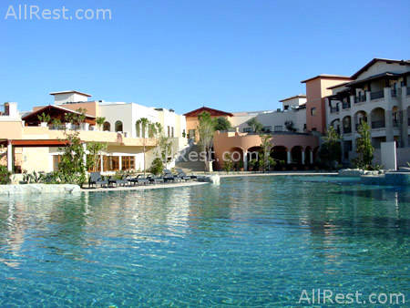 Aphrodite Hills Resort 12